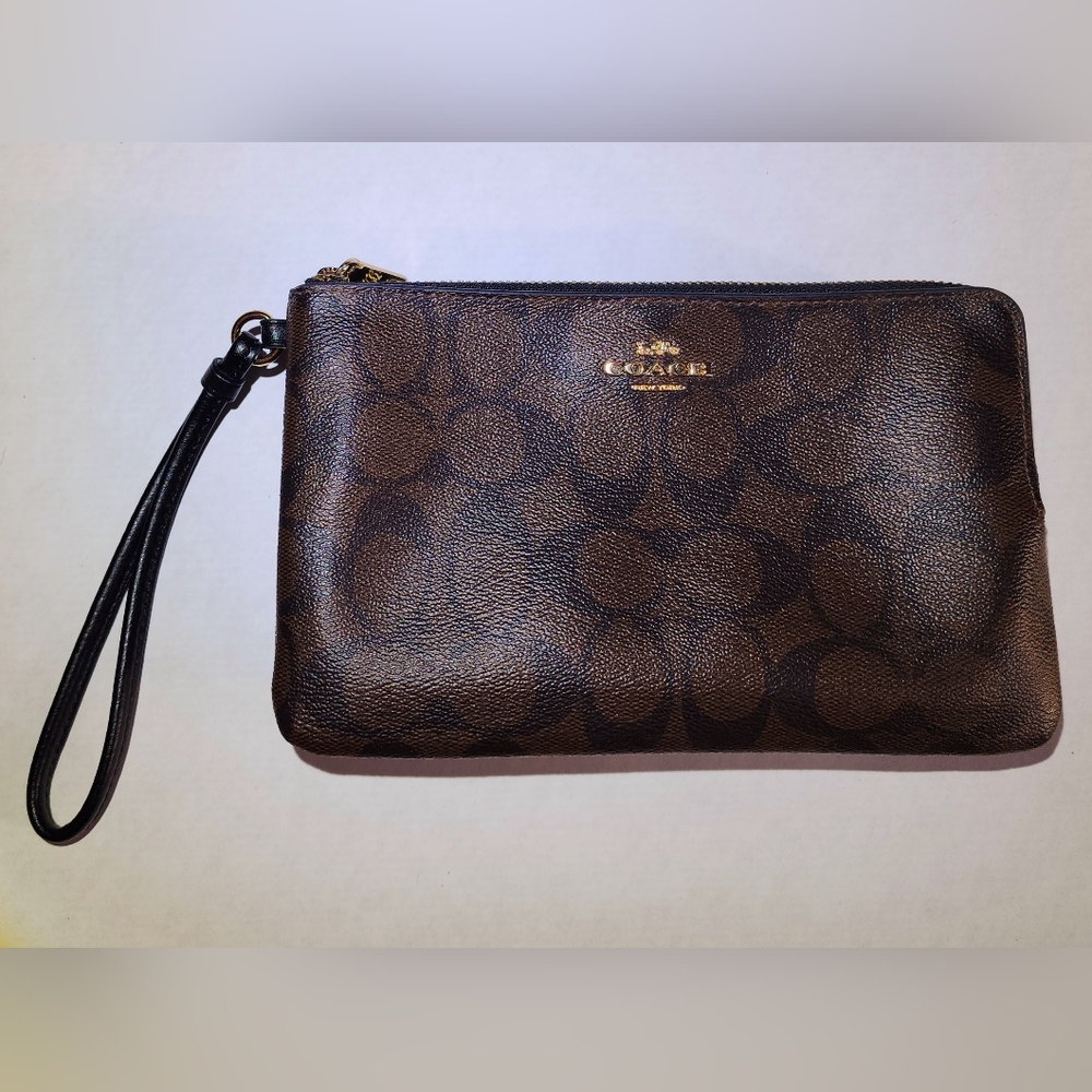 Coach Brown/Black Wristlet